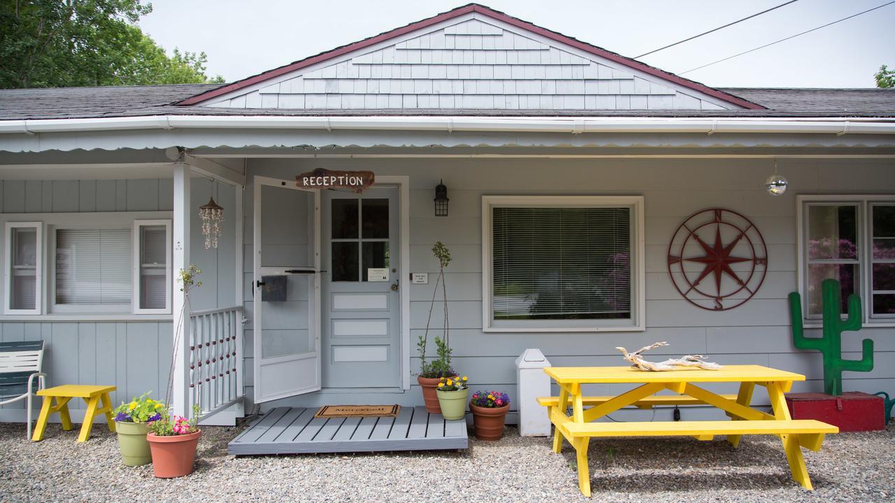 Merrybell Motel Lincolnville Exterior foto